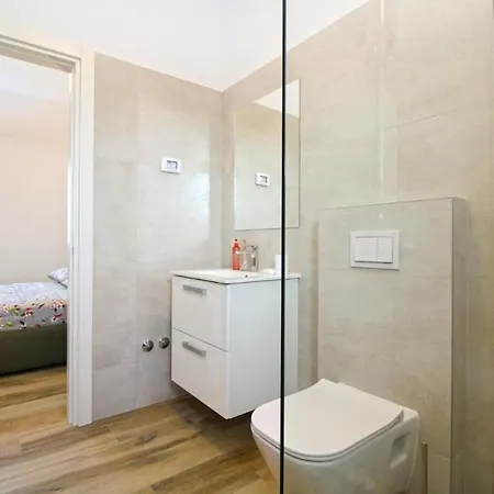 Modern With Private Pool And Garden Villa Póla